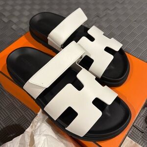 Hermes Chypre in white 38.5 brand new in box